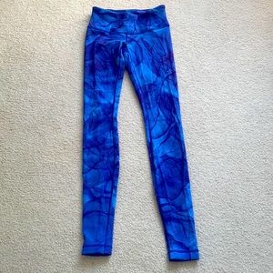 Lulu lemon leggings size 4 blue